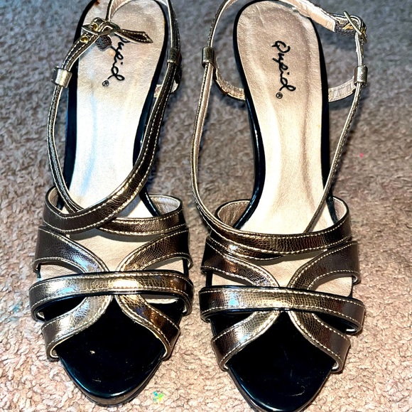 Qupid brown heels - Picture 1 of 4